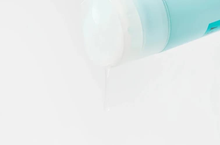 Увлажняющий шампунь для сухих волос Kaaral Purify Hydra Shampoo — фото 3